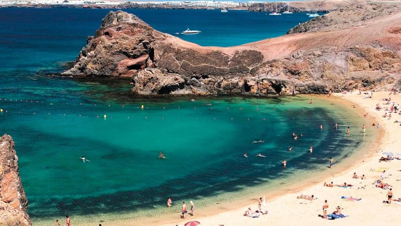 Villa Celeste Playa Blanca  Exteriör bild