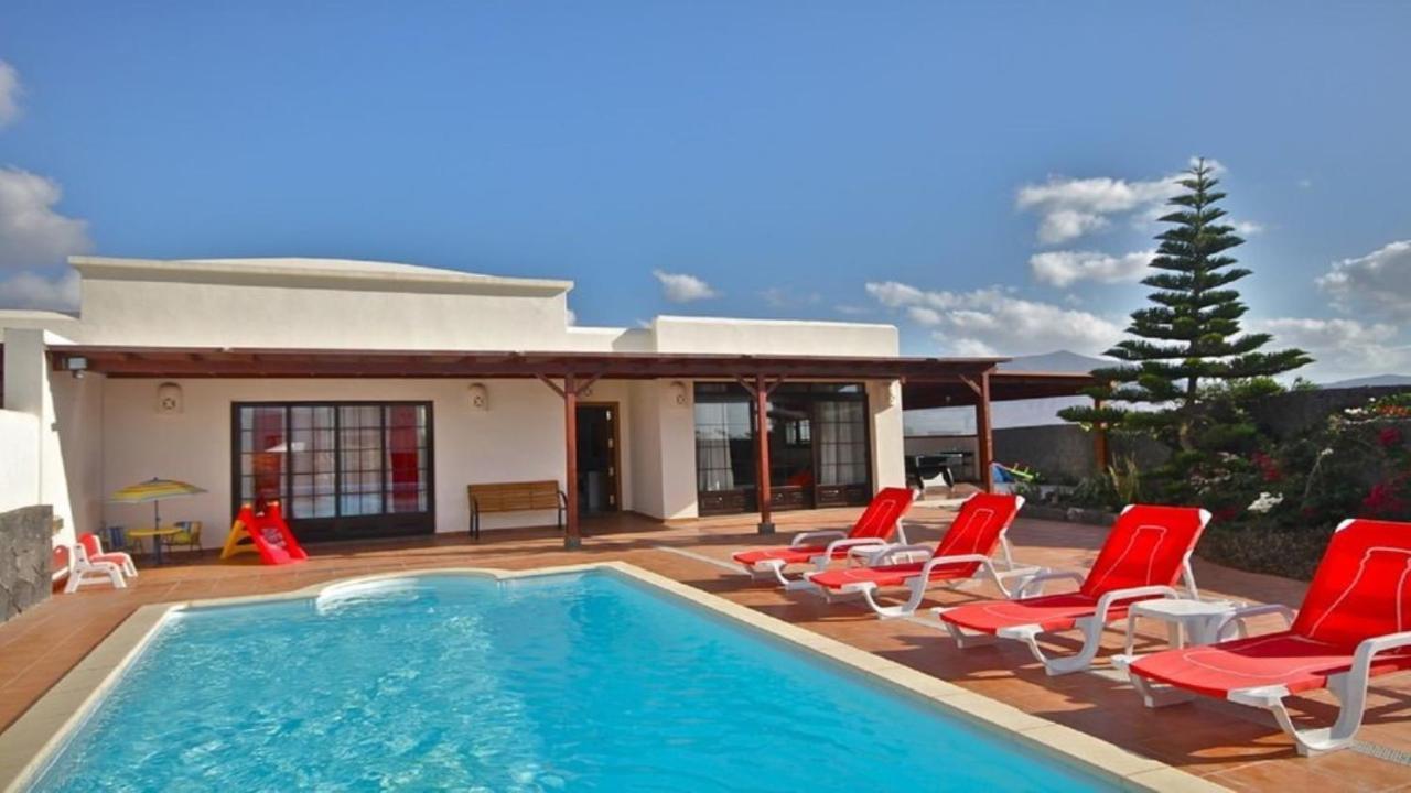 Villa Celeste Playa Blanca  Exteriör bild