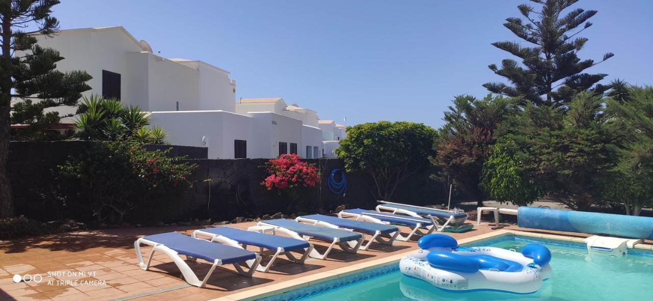 Villa Celeste Playa Blanca  Exteriör bild
