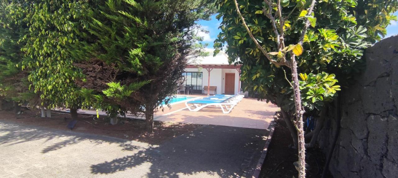 Villa Celeste Playa Blanca  Exteriör bild